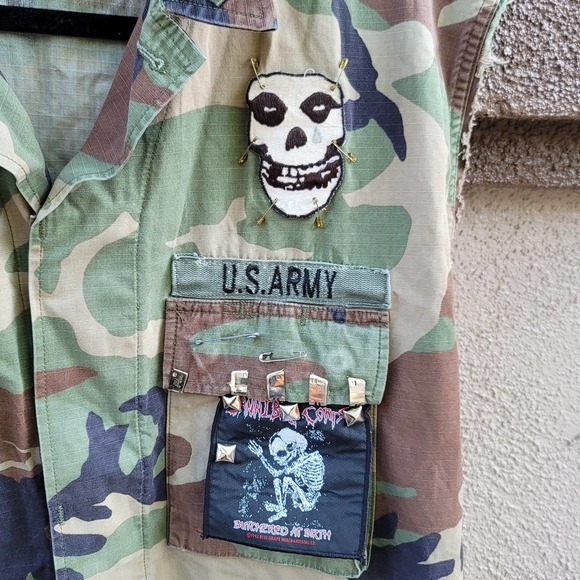 Upcycled Military Camo Jacket Vest - Picture 3 of 10